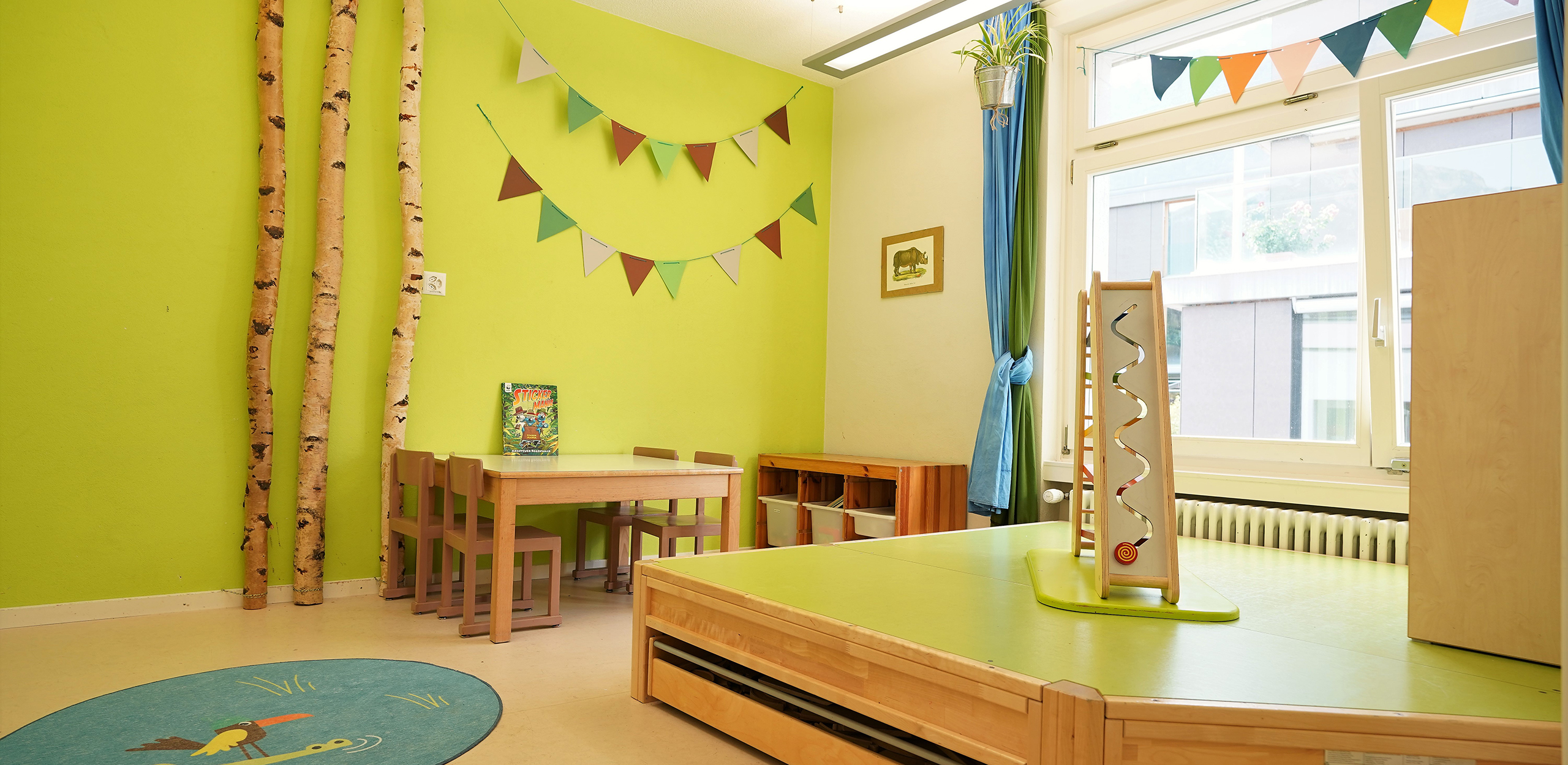 Räume Kita Kunterbunt Matten